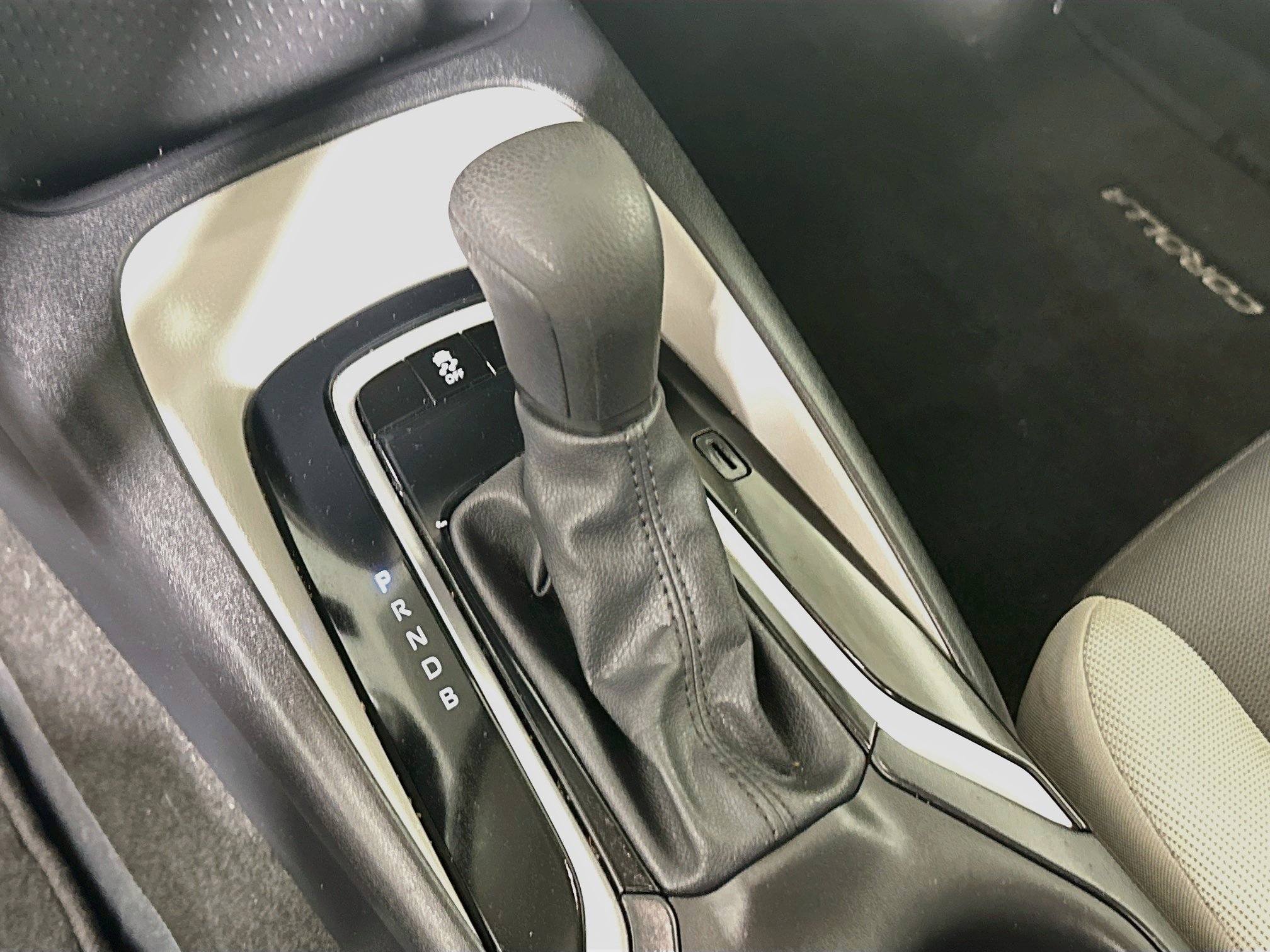 Used 2023 Toyota Corolla LE FWD image 20