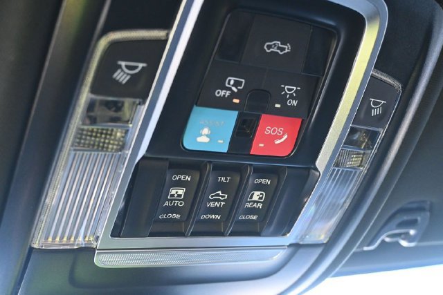 New 2027 RAM 2500 Limited AWD/4WD image 32