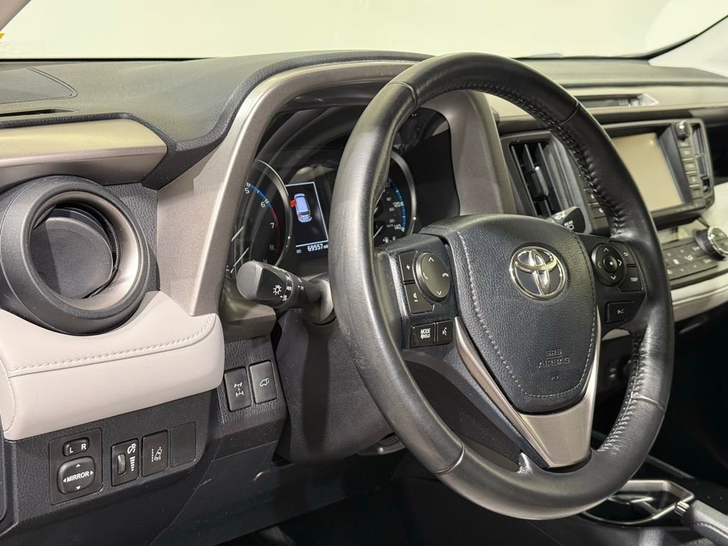 Certified 2018 Toyota RAV4 Limited w/ All Weather Liner Package AWD/4WD image 17