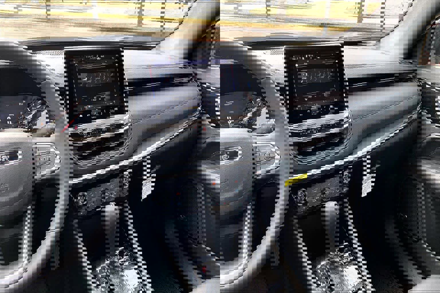 New 2026 Jeep Compass Latitude w/ Sun and Sound Group image 6