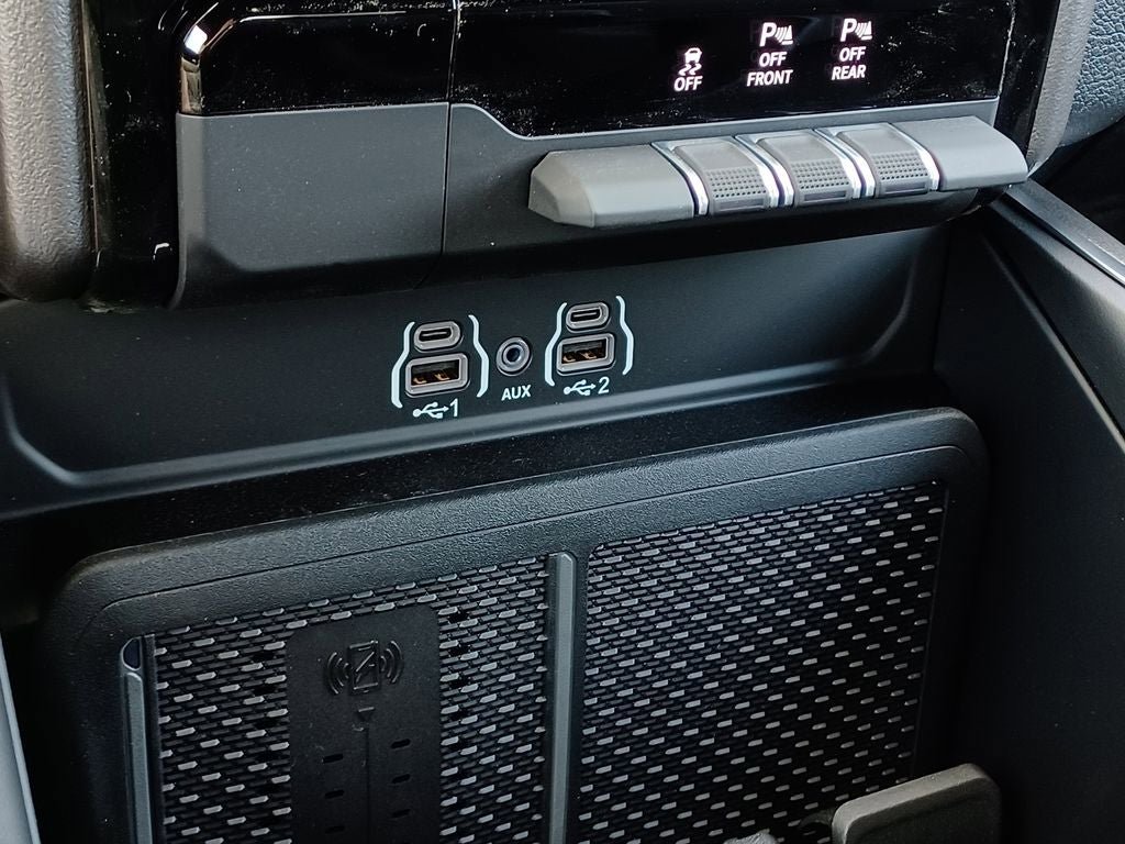 New 2026 RAM 1500 Big Horn AWD/4WD image 24