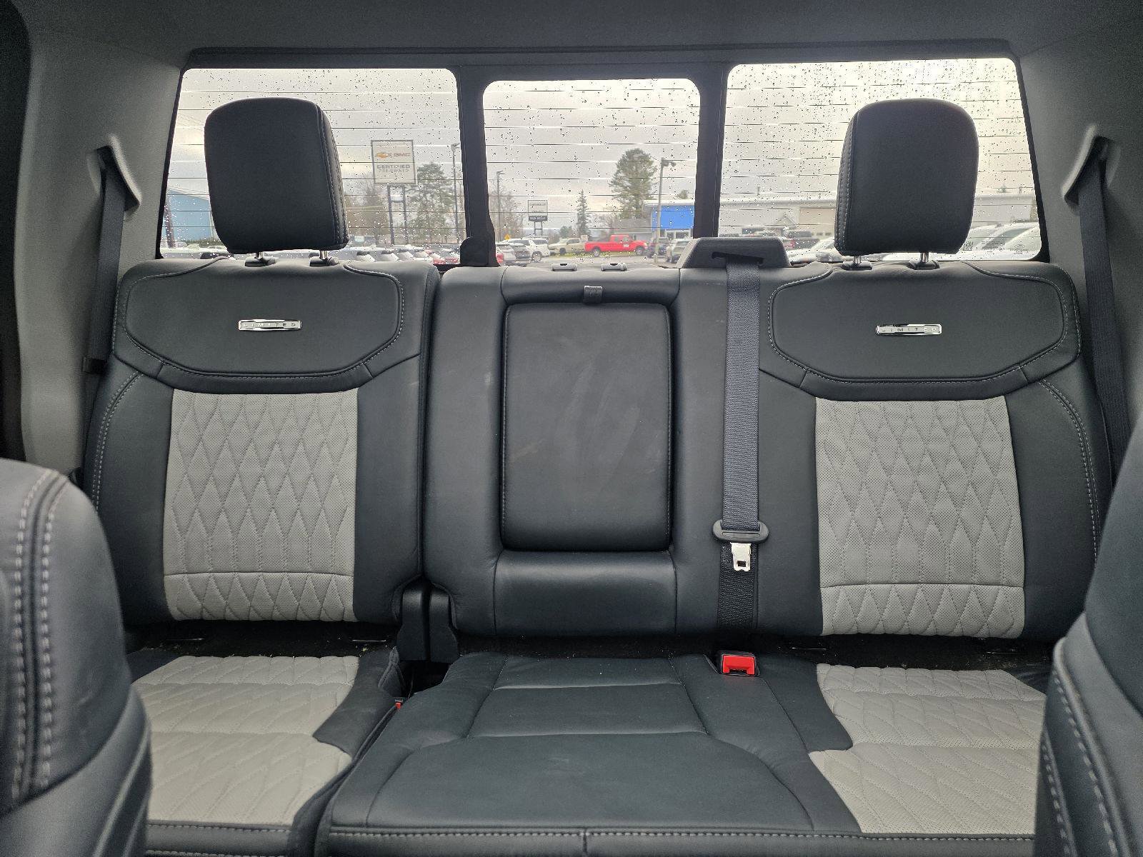 Used 2024 Ford F350 Limited w/ FX4 Off-Road Package image 7