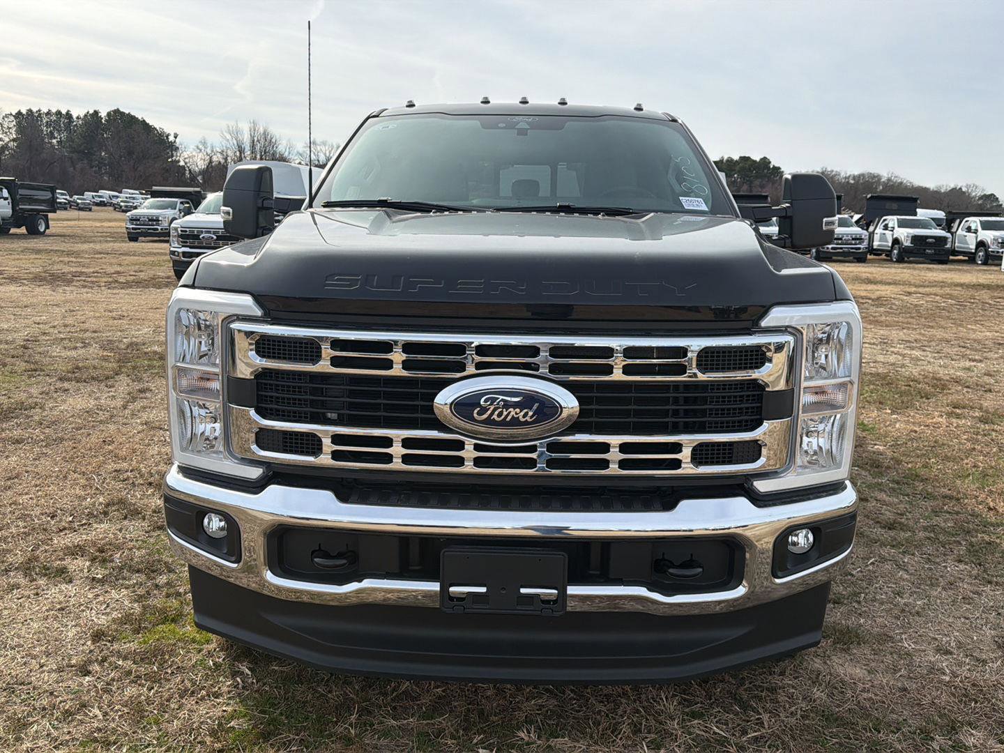 New 2025 Ford F350 XL w/ XL Chrome Package image 2