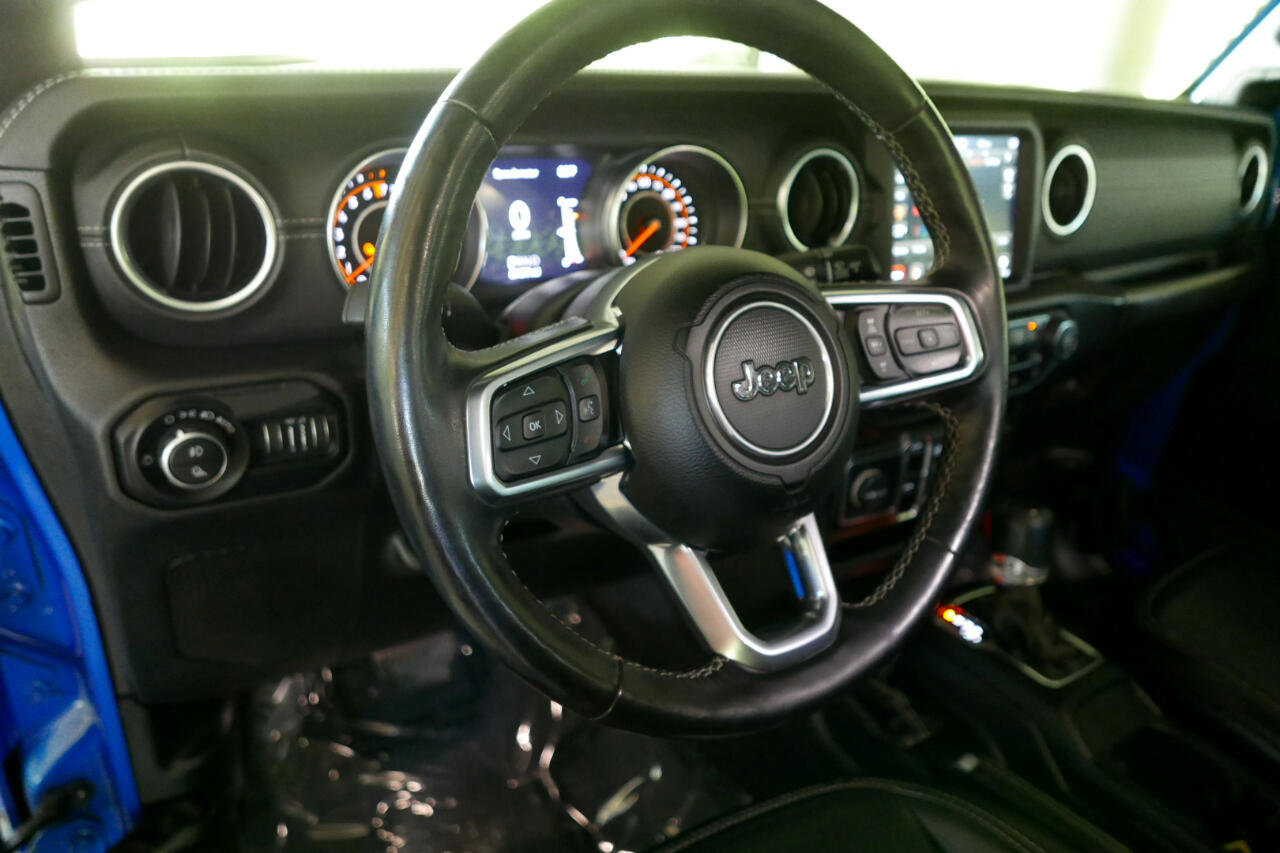 Used 2020 Jeep Gladiator Overland image 24