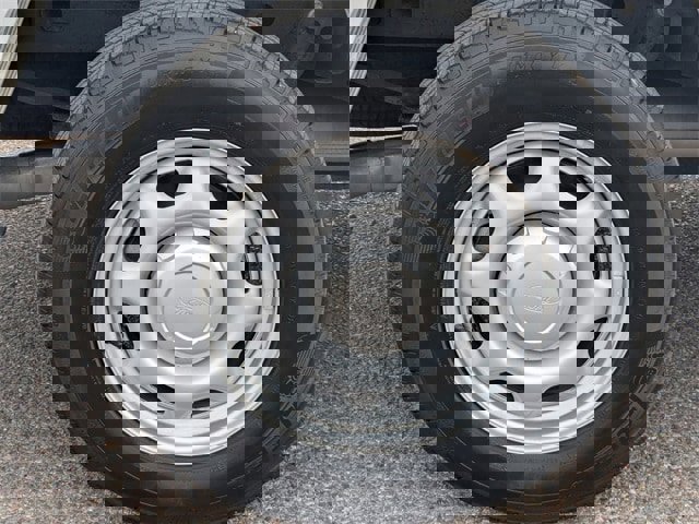 Used 2024 Ford F150 XL image 10