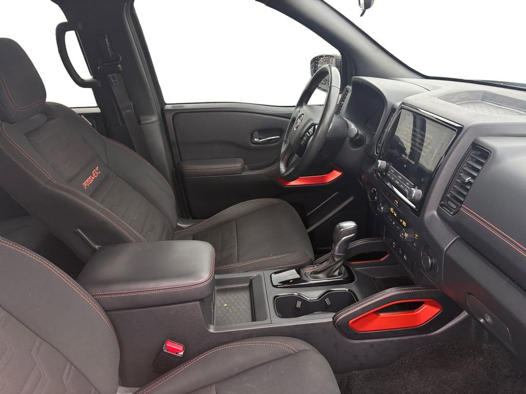 Used 2022 Nissan Frontier PRO-4X w/ Technology Package image 15