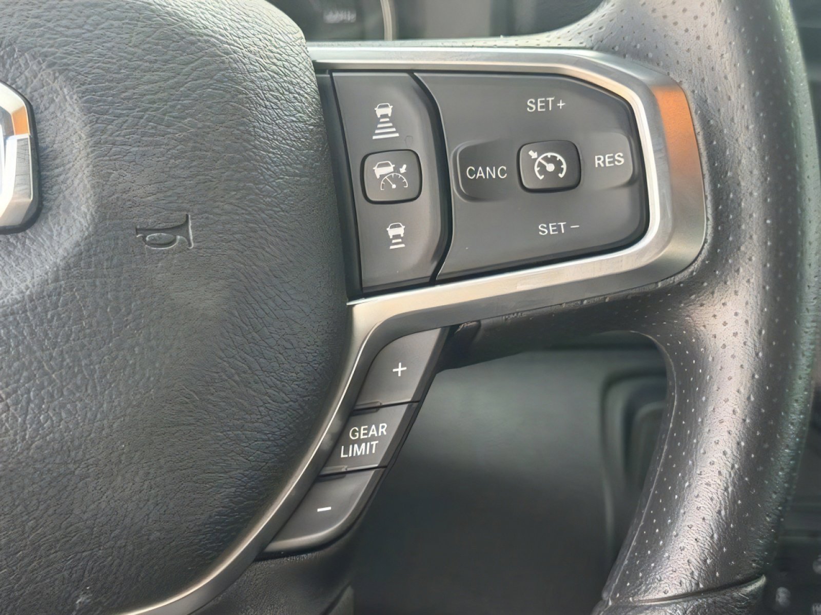 New 2026 RAM 2500 Warlock AWD/4WD image 16