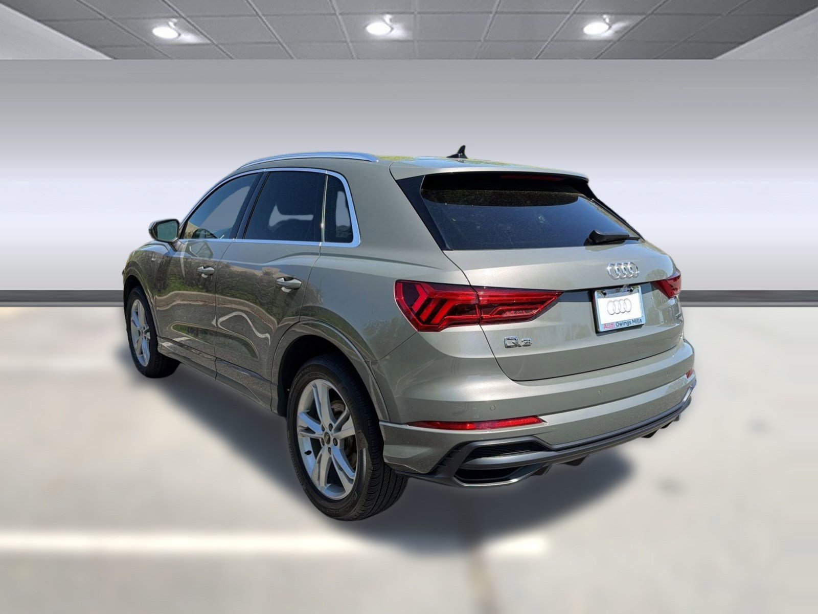 Used 2021 Audi Q3 2.0T Premium Plus AWD/4WD image 3