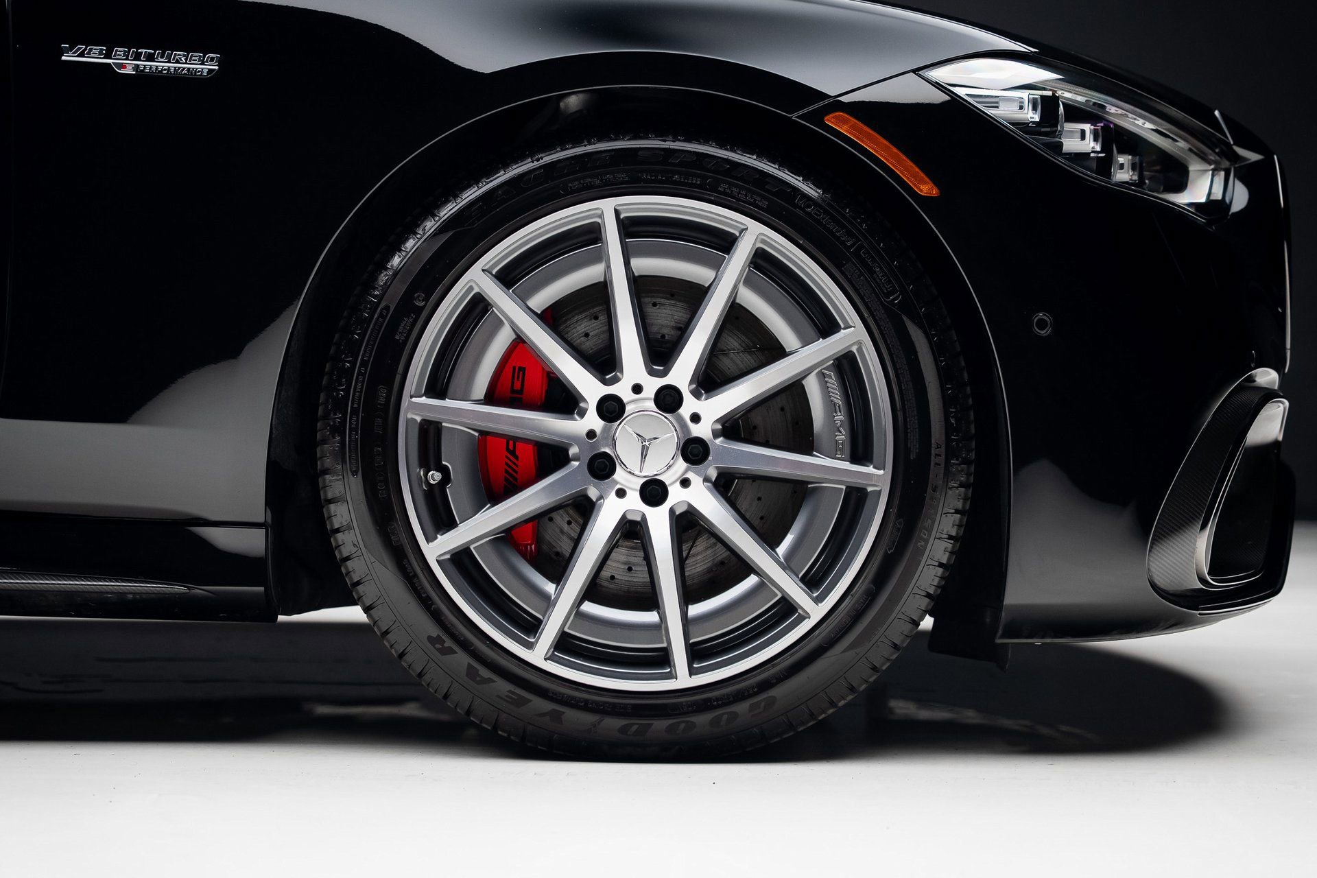 Used 2025 Mercedes-Benz S 63 AMG S image 43