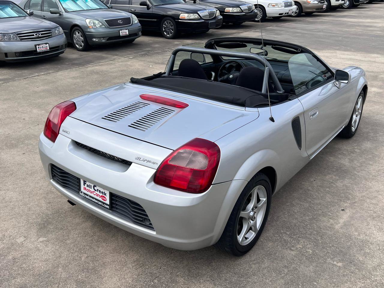 Used 2002 Toyota MR2 RWD image 73