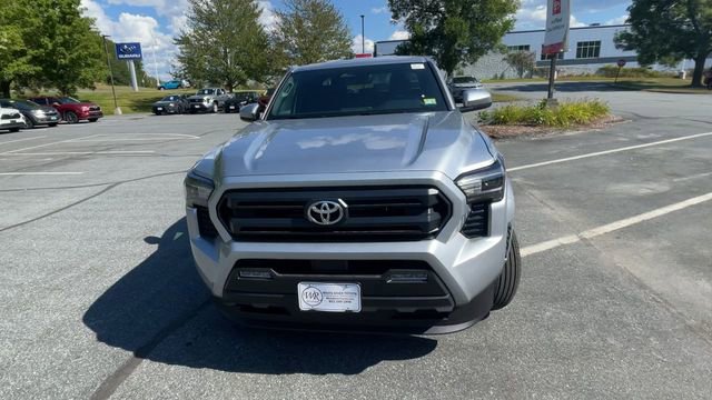 New 2025 Toyota Tacoma SR5 image 7