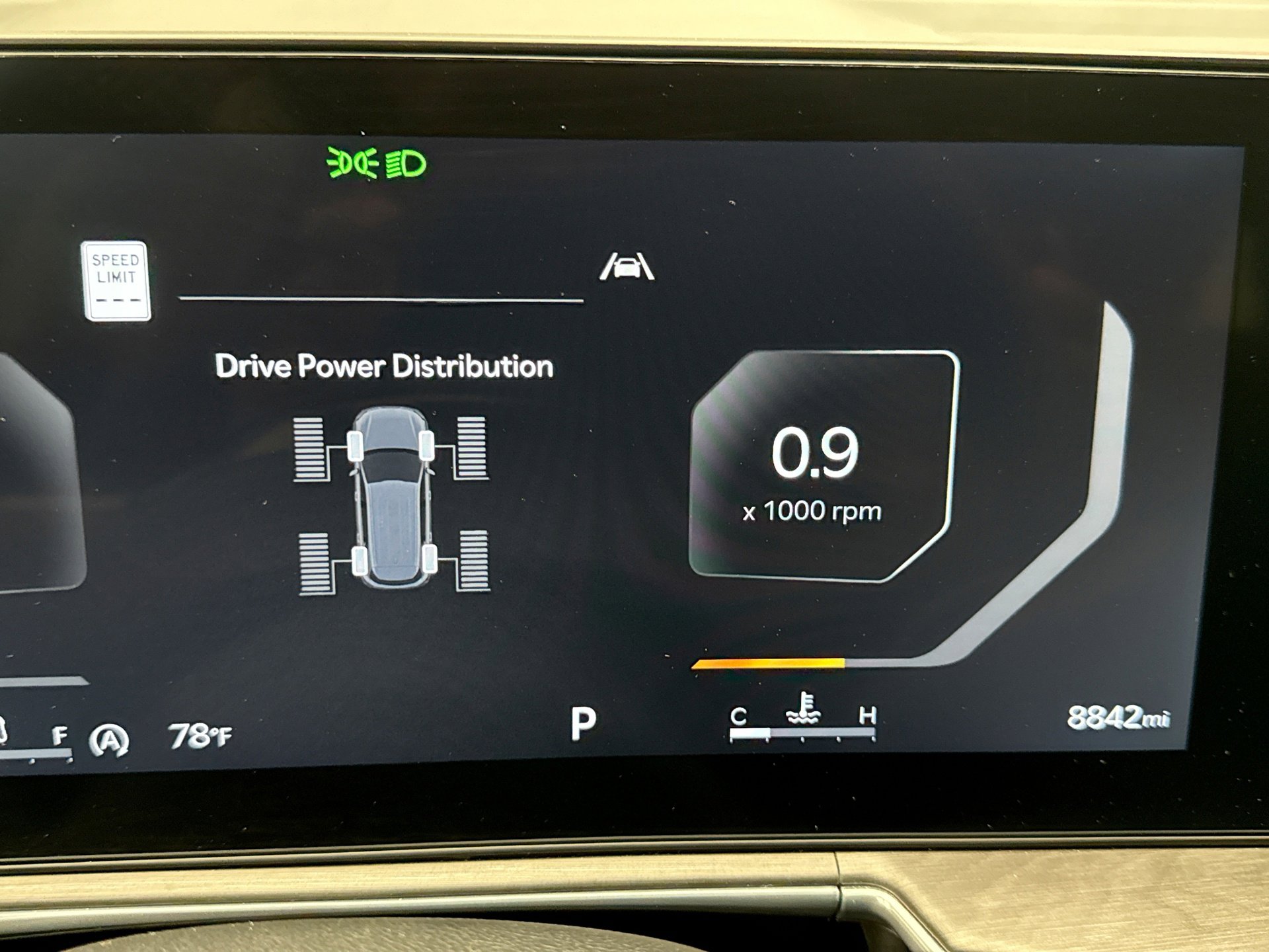 Used 2025 Kia Sorento SX image 13