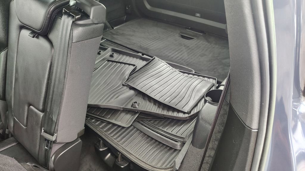 Certified 2023 Volvo XC90 B5 Plus w/ Protection Package Premier image 31