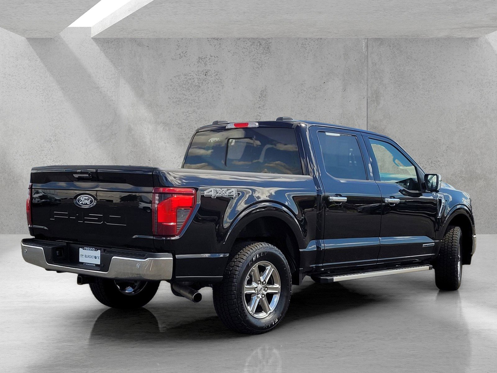 Used 2024 Ford F150 XLT w/ Equipment Group 302A MID AWD/4WD image 4