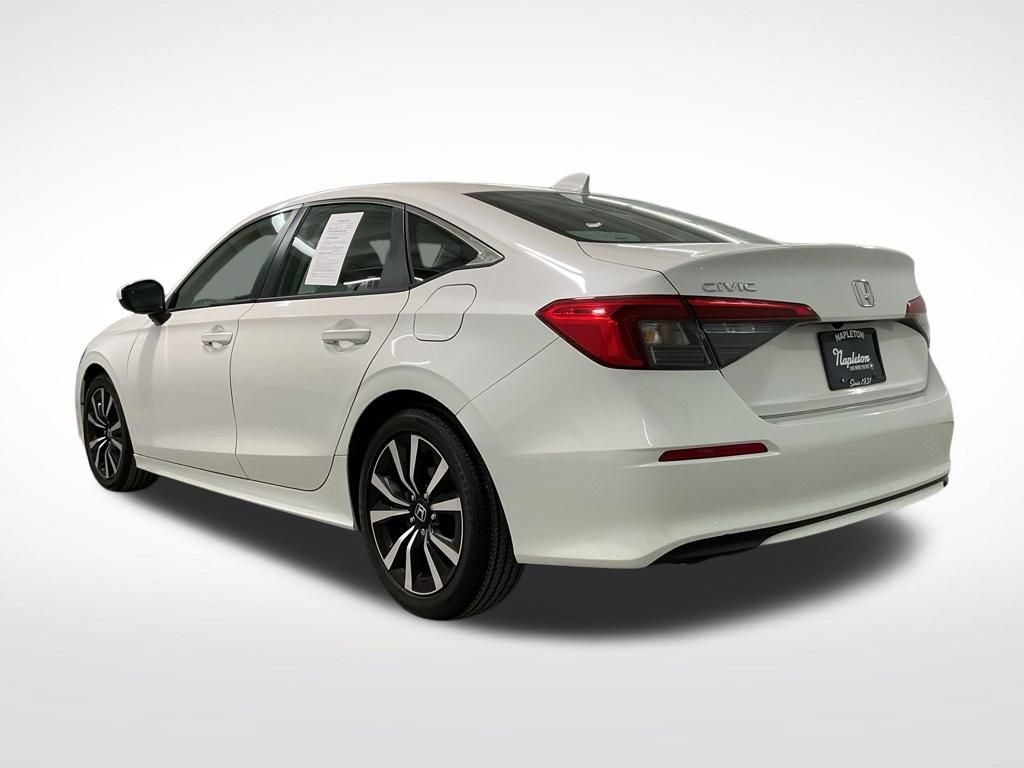 Used 2024 Honda Civic EX image 2