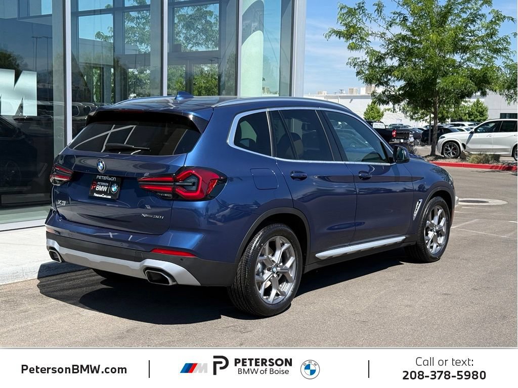 Used 2022 BMW X3 xDrive30i AWD/4WD image 5