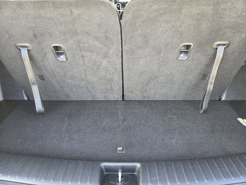 Certified 2023 Kia Sorento SX image 33