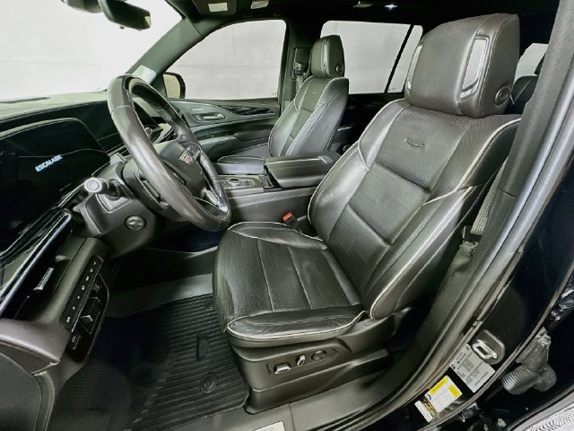 Used 2023 Cadillac Escalade ESV Sport w/ Touring Package AWD/4WD image 28
