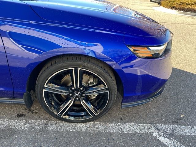 Used 2023 Honda Accord Sport image 19
