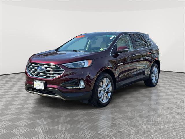 Used 2022 Ford Edge Titanium image 3