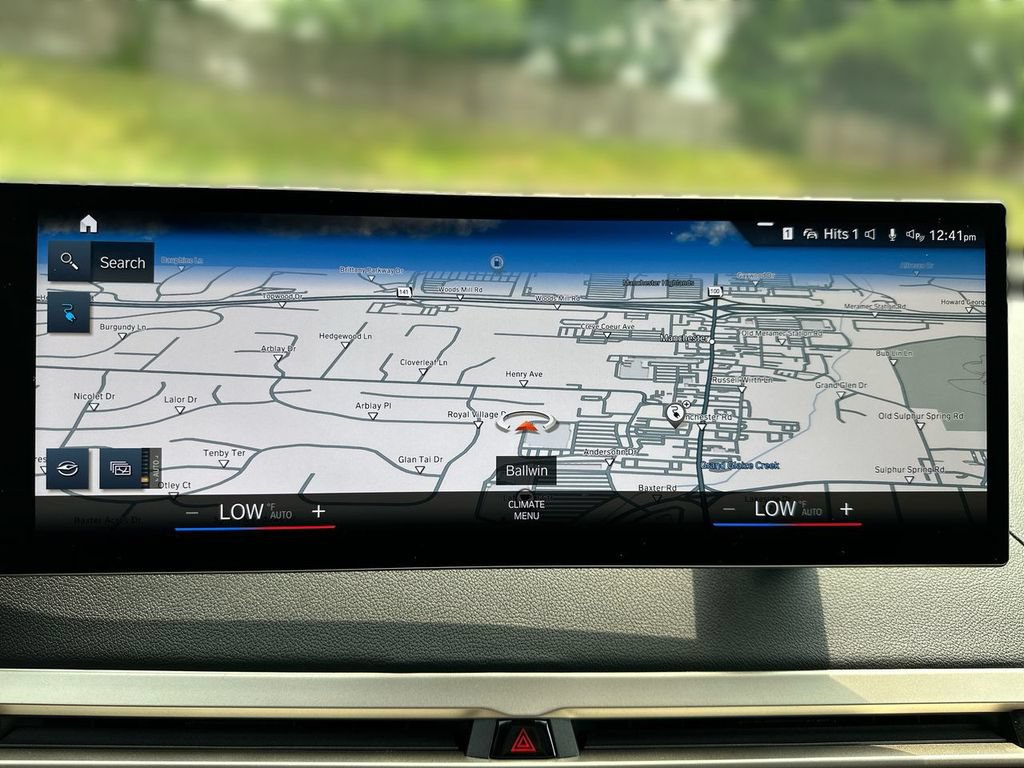 Used 2024 BMW iX xDrive50 w/ Sport Package AWD/4WD image 44