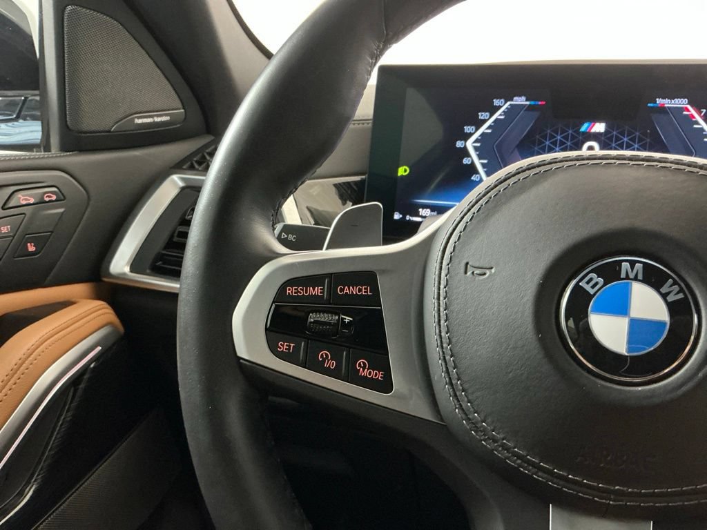Certified 2024 BMW X6 xDrive40i w/ Premium Package AWD/4WD image 15