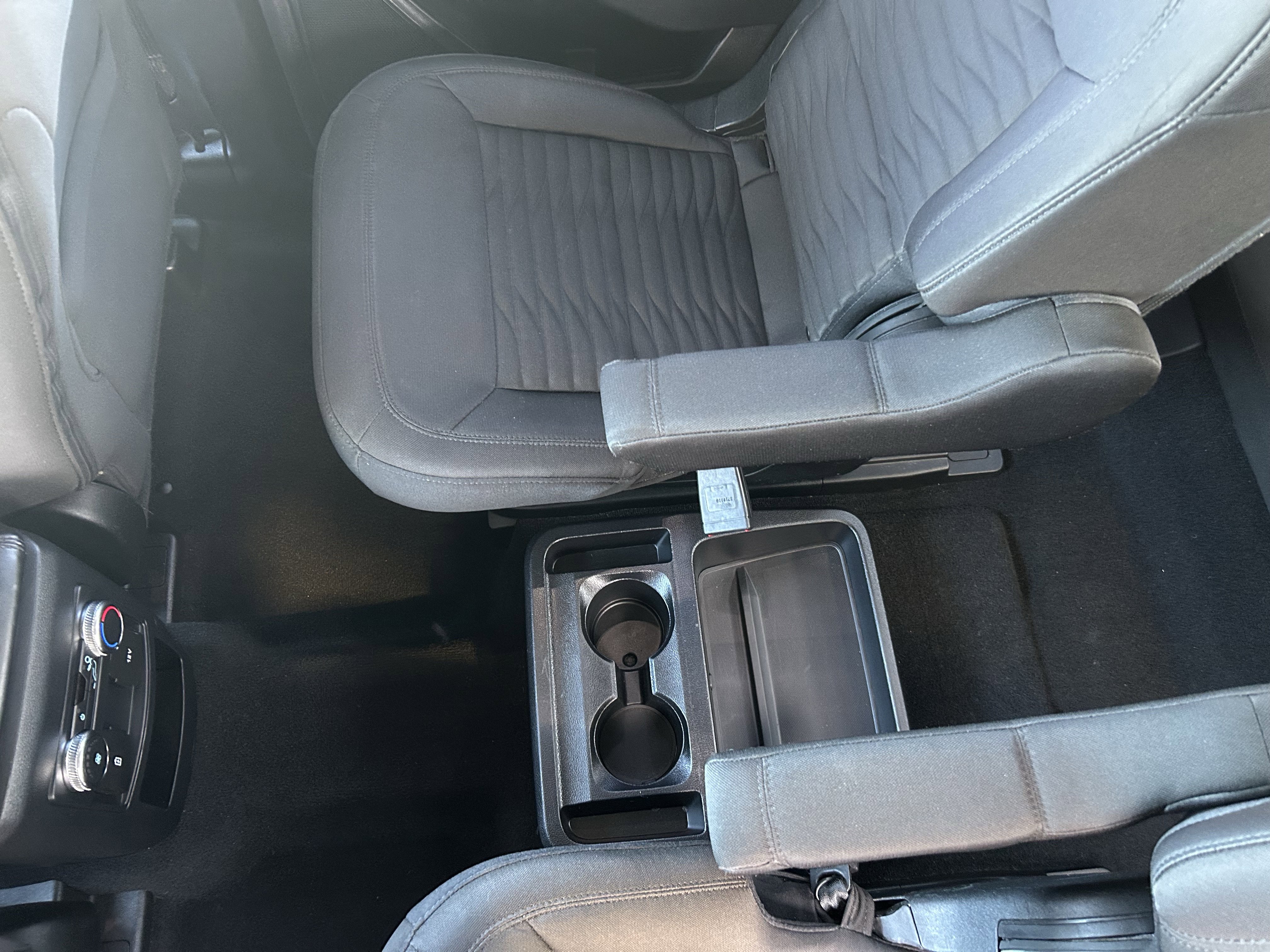 Used 2021 Ford Explorer XLT image 22