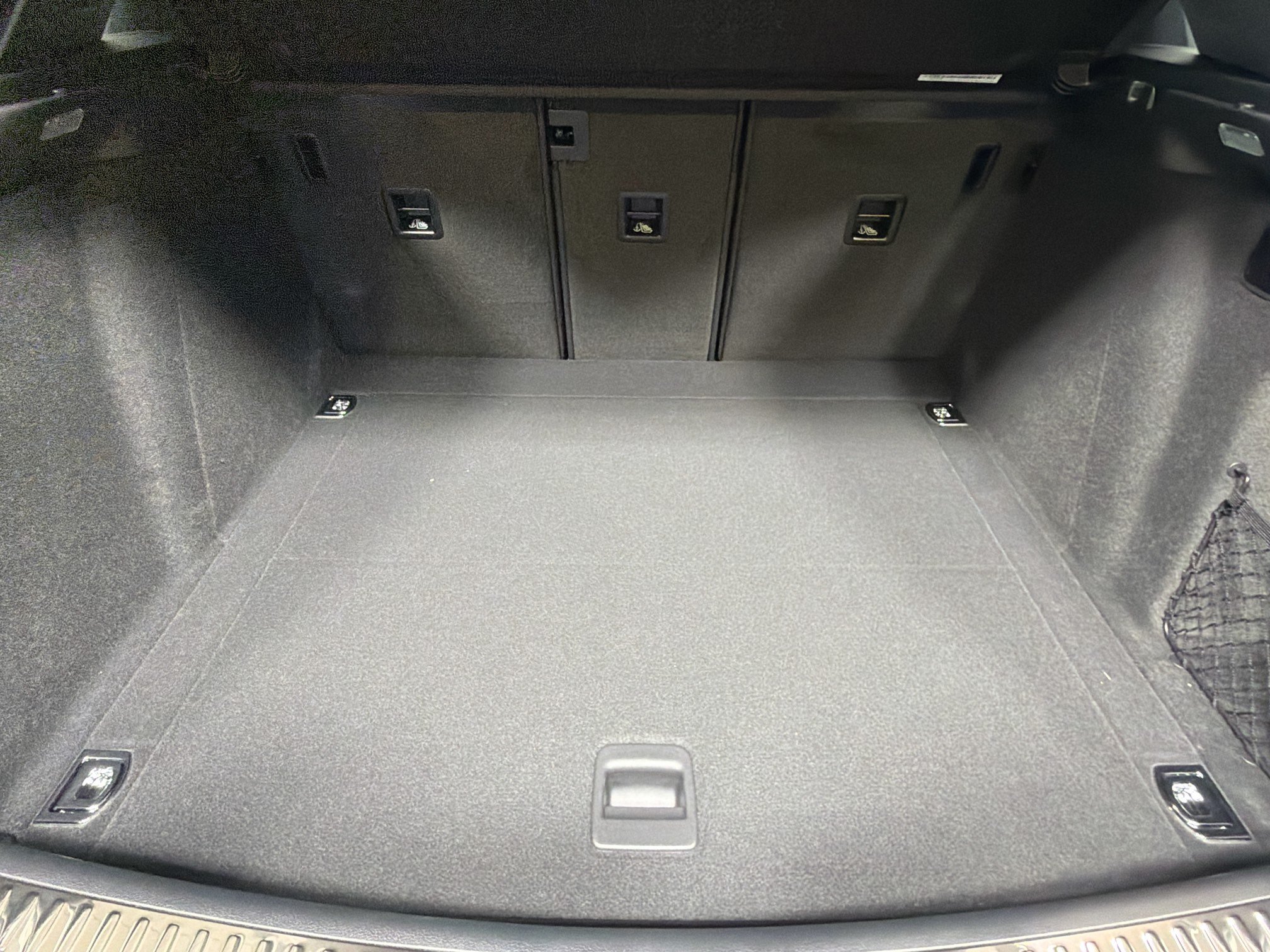 Certified 2026 Porsche Macan S AWD/4WD image 13
