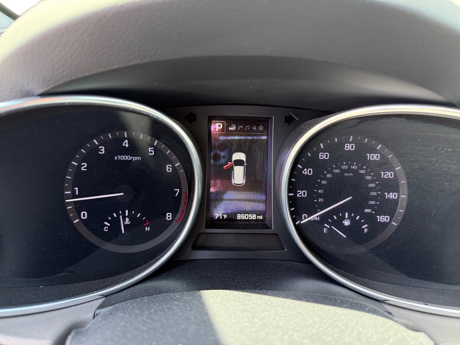 Used 2017 Hyundai Santa Fe FWD image 11