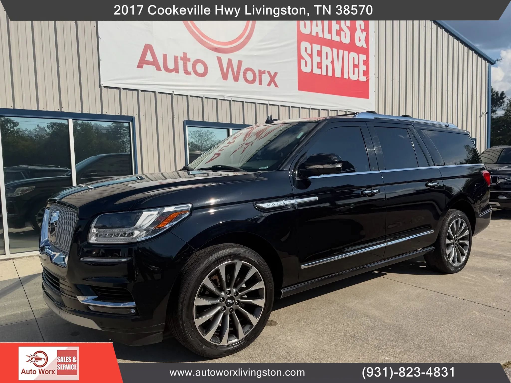 Used 2018 Lincoln Navigator L Select w/ Cargo Package AWD/4WD image 1