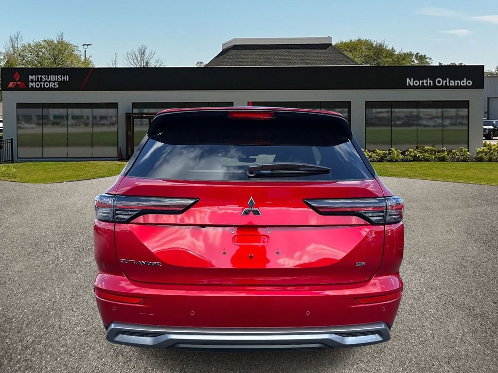New 2026 Mitsubishi Outlander SE image 5