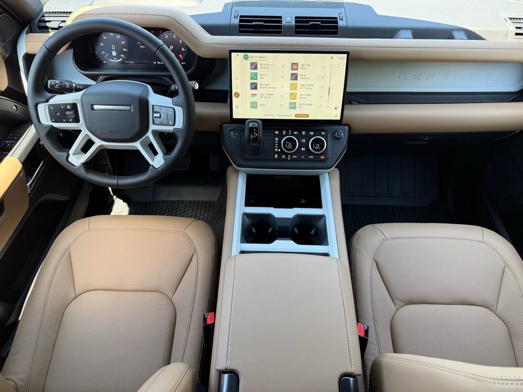 New 2026 Land Rover Defender 110 X-Dynamic SE AWD/4WD image 18