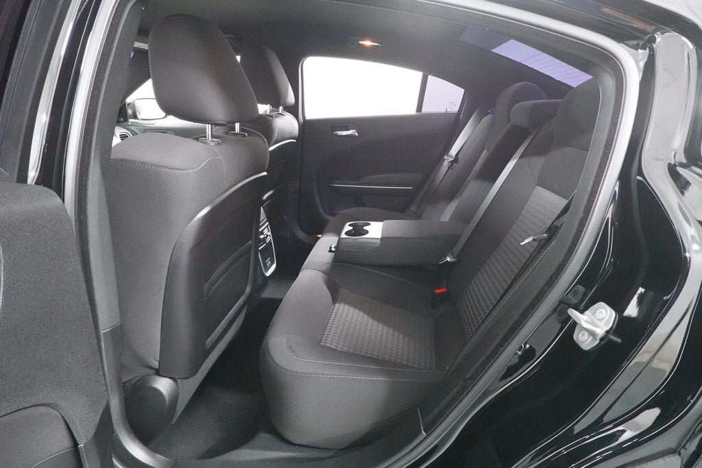 Used 2023 Dodge Charger R/T w/ Technology Group RWD image 26