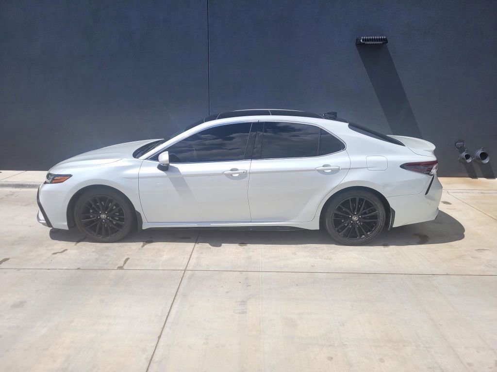 Used 2021 Toyota Camry XSE image 7