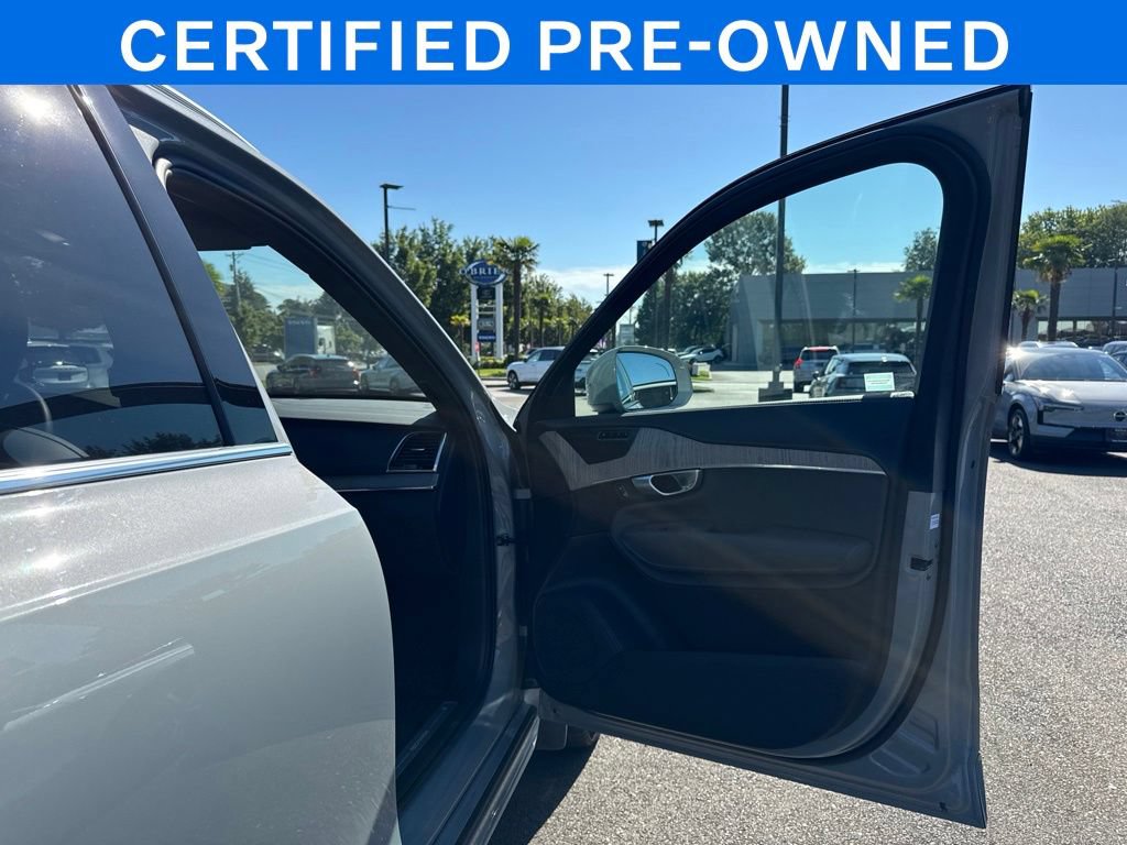 Certified 2024 Volvo XC90 T8 Ultimate w/ Protection Package Premier AWD/4WD image 20