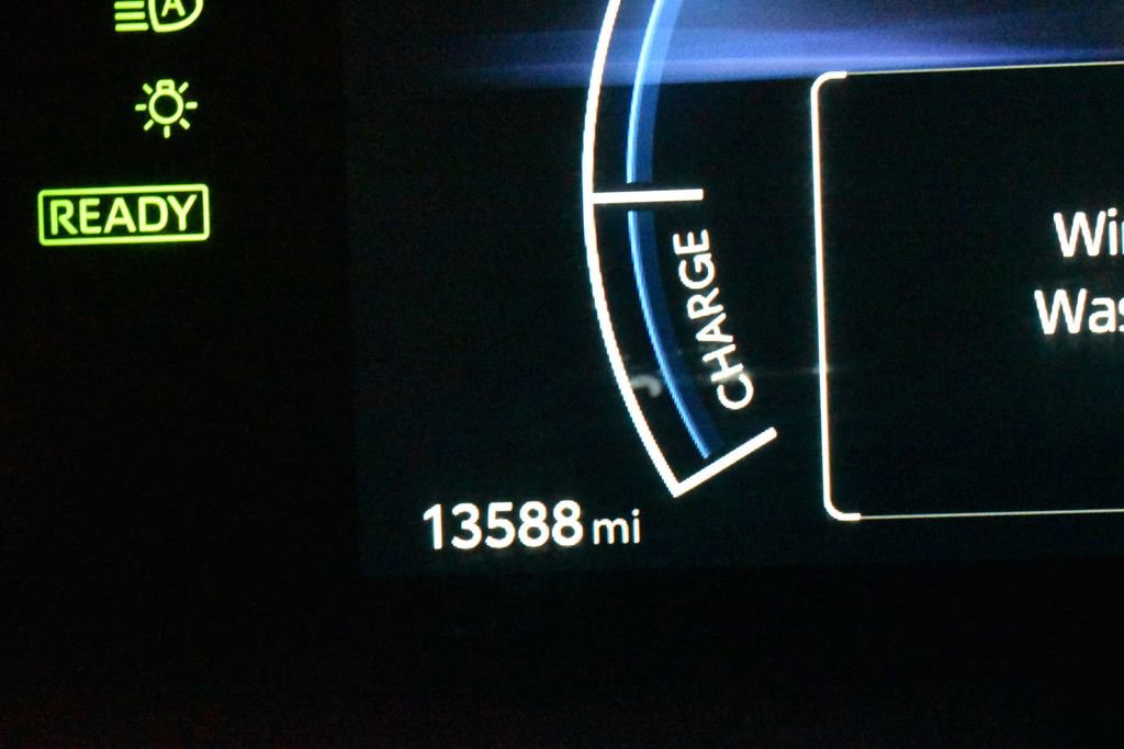 Certified 2025 Toyota Camry SE image 23