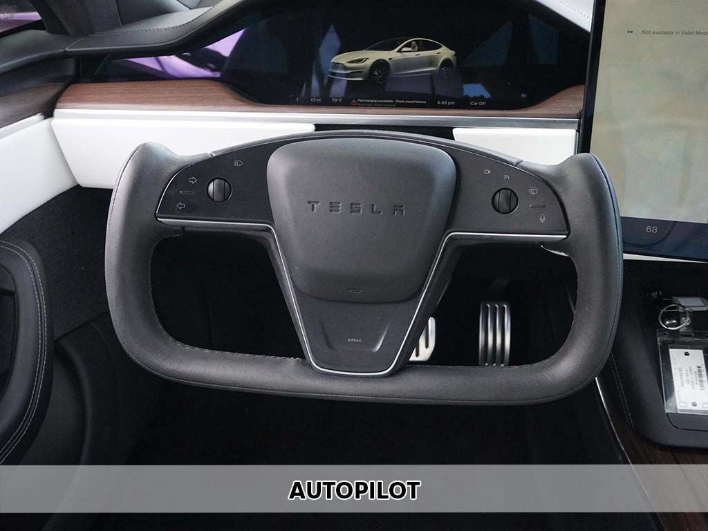 Used 2023 Tesla Model S AWD/4WD image 3