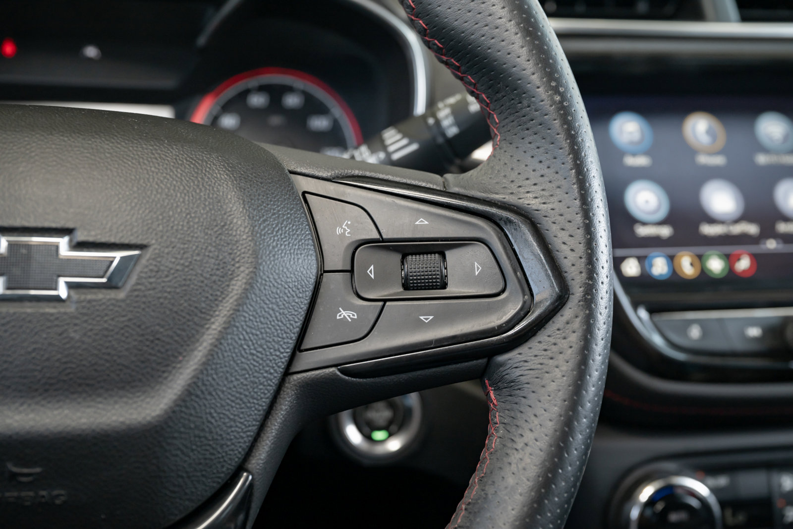 Used 2021 Chevrolet TrailBlazer RS w/ Sun and Liftgate Package image 28