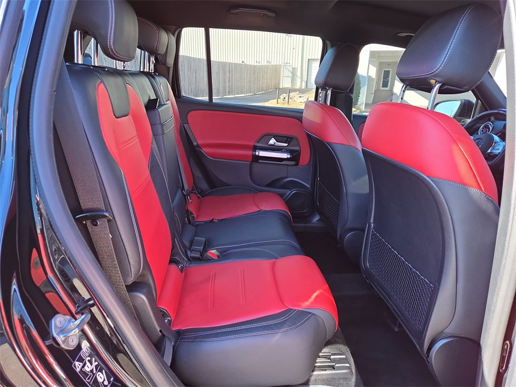 Certified 2022 Mercedes-Benz GLB 35 AMG 4MATIC image 15