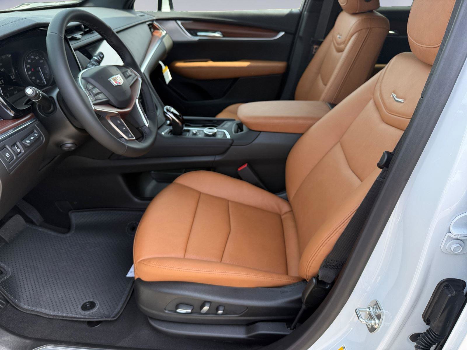 New 2026 Cadillac XT5 Premium Luxury w/ Driver Assist Package image 10