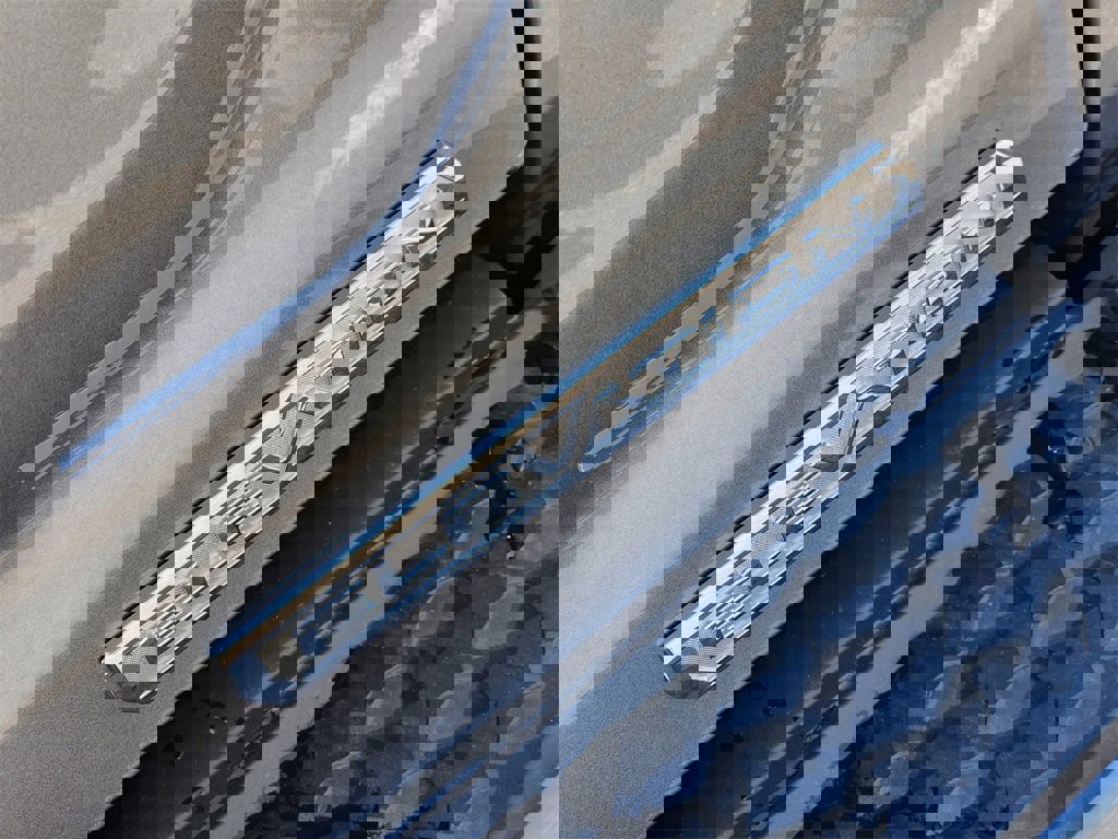 New 2025 GMC Canyon Elevation w/ Convenience Package image 7