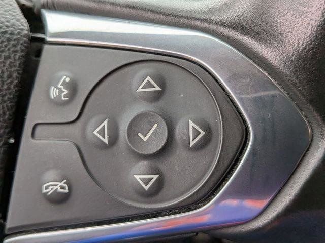 Used 2019 Chevrolet Traverse LT AWD/4WD image 20