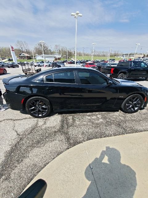 Used 2019 Dodge Charger R/T w/ Driver Confidence Group image 6