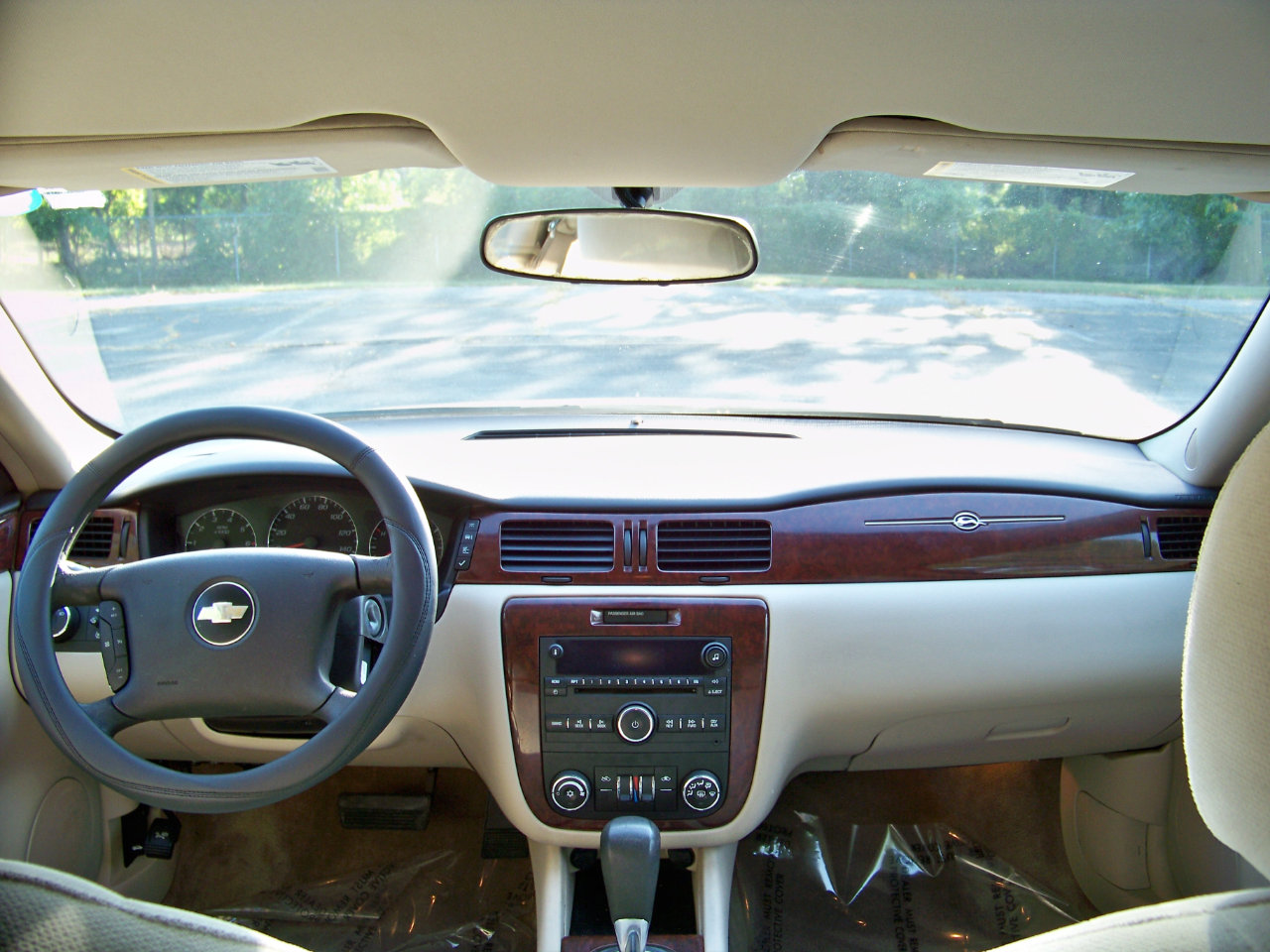 Used 2009 Chevrolet Impala LT image 19