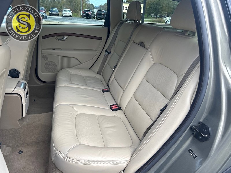 Used 2011 Volvo XC70 3.2 image 15