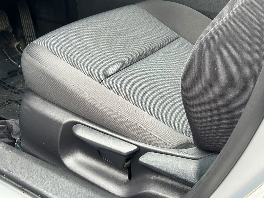 Used 2024 Toyota Prius LE image 18