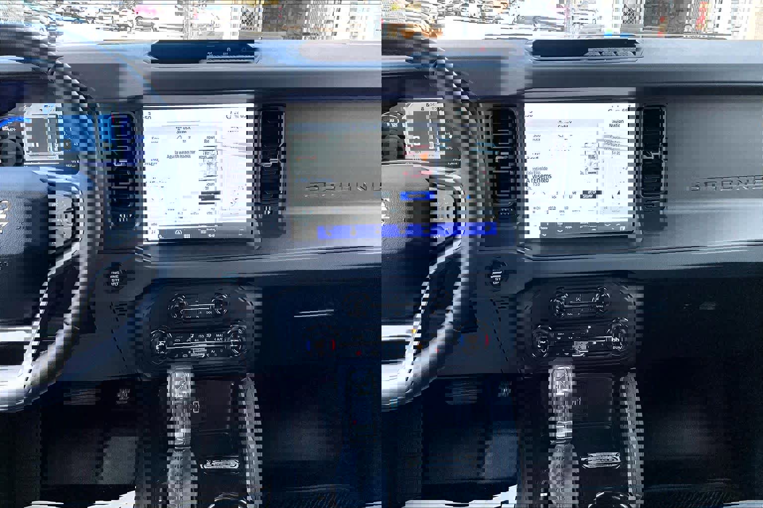 Used 2024 Ford Bronco Big Bend image 7