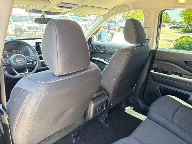 Used 2026 Nissan Pathfinder S AWD/4WD image 29