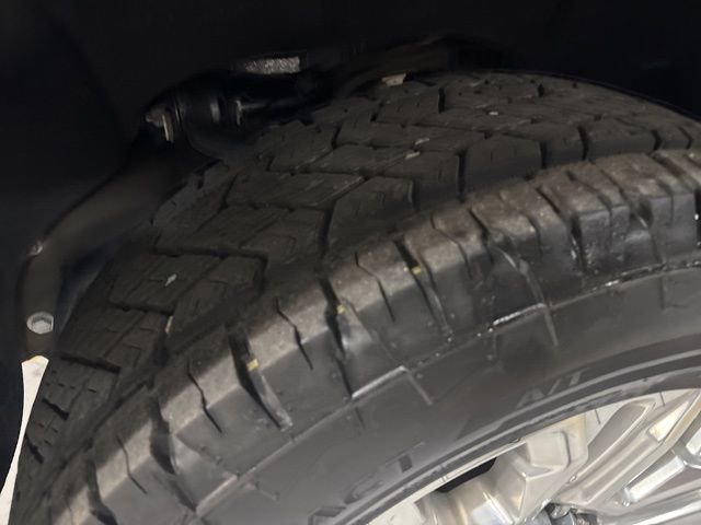 Used 2022 GMC Sierra 2500 Denali w/ Denali Ultimate Package image 43