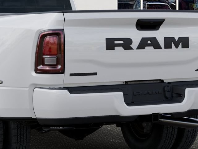 New 2026 RAM 3500 Big Horn AWD/4WD image 13